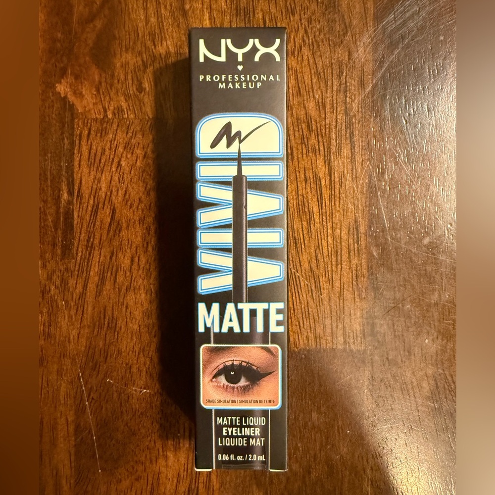 NYX Vivid Matte Liquid Eyeliner - Black